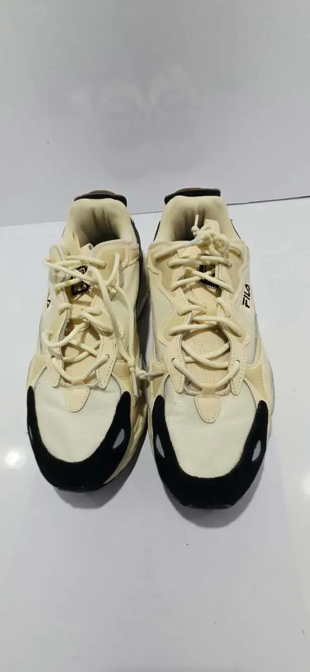 Fila Ray Tracer Apex Men's Sneakers Cream Black Size 10 (1RM01975-165)